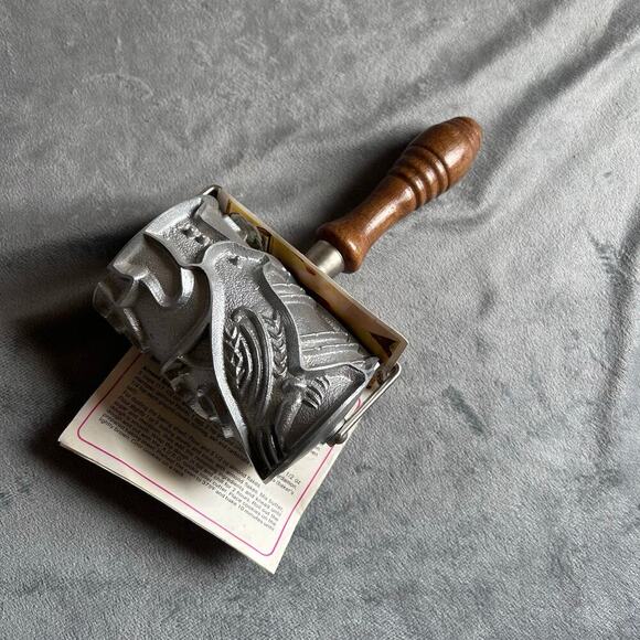 Vintage Monopol Germany Baking Roller Christmas Cookie Cutter - Picture 1 of 7